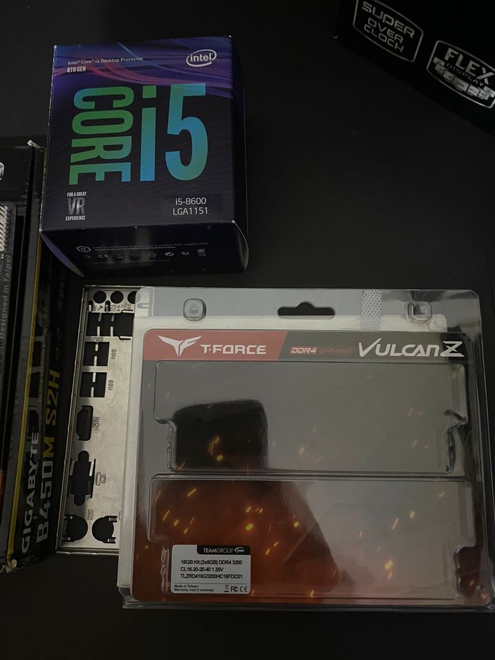 i5 8600 İŞLEMCİ + B365M ANAKART + T-FORCE VULCAN Z